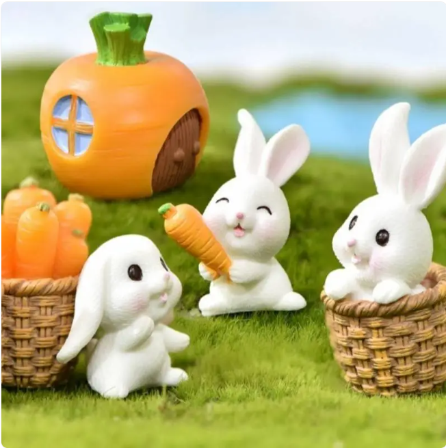 Mini Resin Animal Figurines – DIY Micro-Landscape Decor